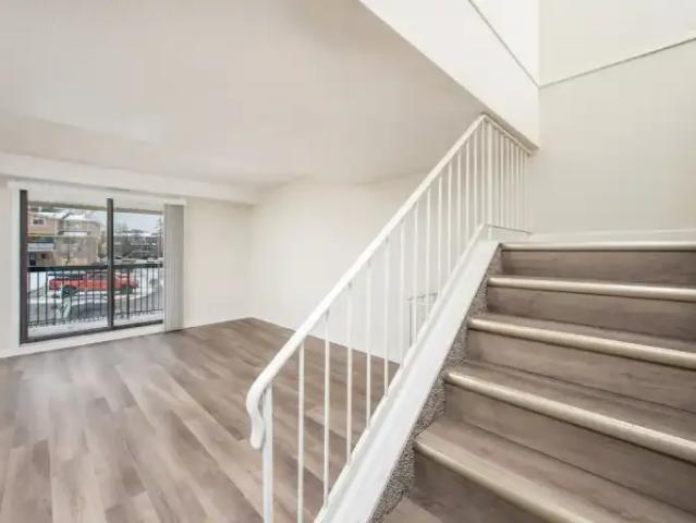 For Rent 2 Bedroom Townhouse Calgary AB DS103424344