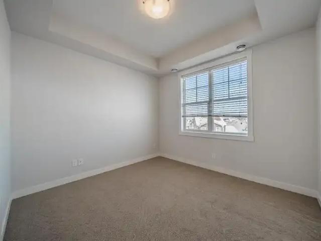 For Rent 2 Bedroom Townhouse Calgary AB DS103355018