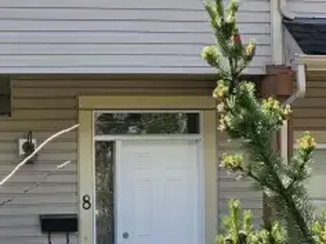 For Rent 2 Bedroom Townhouse Calgary AB DS104434148