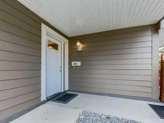 For Rent 2 Bedroom Townhouse Calgary AB DS104638335