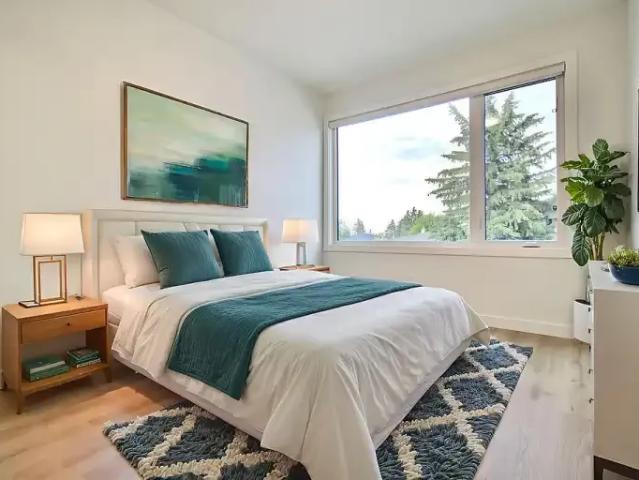 For Rent 2 Bedroom Townhouse Calgary AB DS104106538