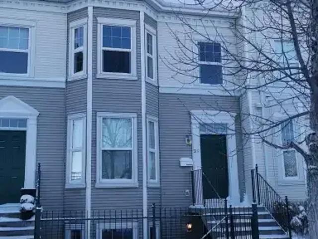 For Rent 2 Bedroom Townhouse Calgary AB DS104180498