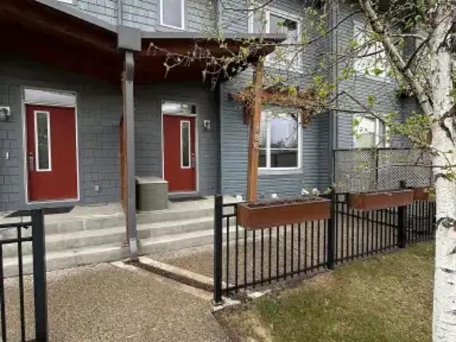 For Rent 2 Bedroom Townhouse Calgary AB DS104183306