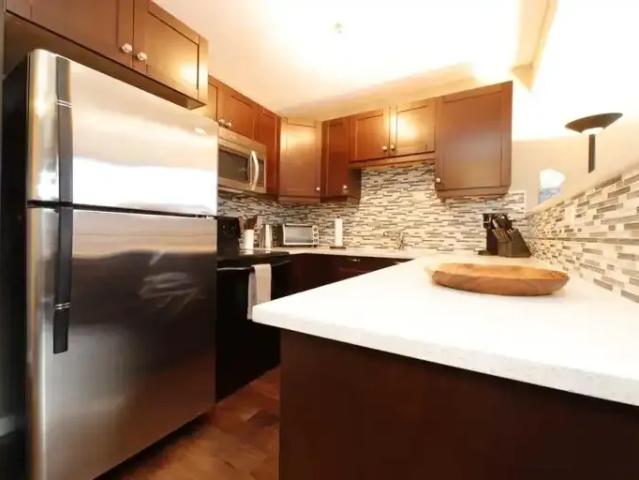 For Rent 2 Bedroom Townhouse Calgary AB DS104257118