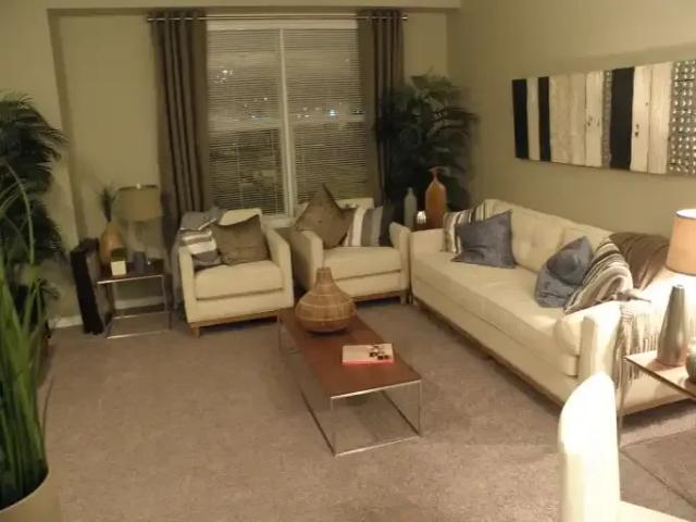 For Rent 2 Bedroom Townhouse Calgary AB DS104362595