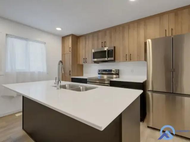 For Rent 2 Bedroom Townhouse Edmonton AB DLS101042570