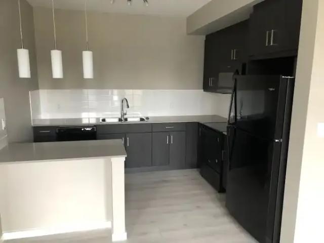 For Rent 2 Bedroom Townhouse Edmonton AB DLS102242841