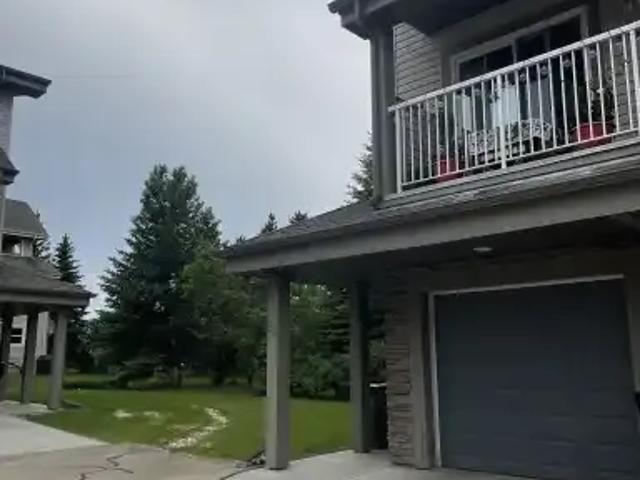 For Rent 2 Bedroom Townhouse Edmonton AB DS104434335