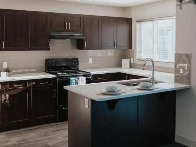 For Rent 2 Bedroom Townhouse Edmonton AB DS104433720