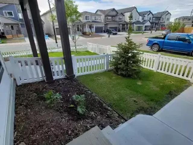 For Rent 2 Bedroom Townhouse Edmonton AB DS101089442