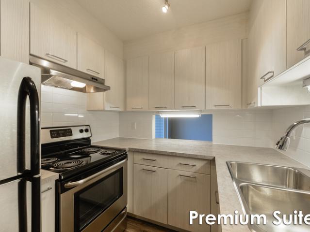 For Rent 2 Bedroom Townhouse Edmonton AB DS89388209