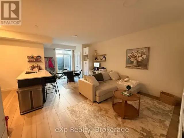 For Rent 2 Bedroom Townhouse Guelph ON DS105072168