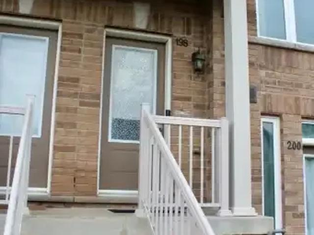 For Rent 2 Bedroom Townhouse Guelph ON DS105119069