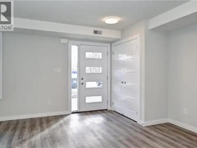 For Rent 2 Bedroom Townhouse Kitchener ON DLS96519560