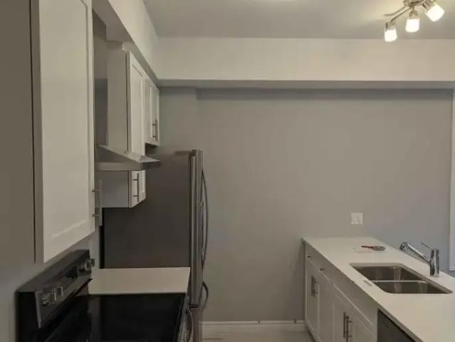 For Rent 2 Bedroom Townhouse Kitchener ON DLS101827807