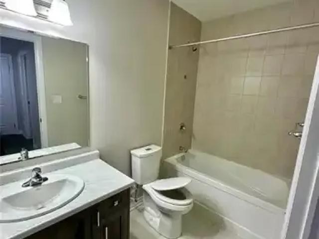 For Rent 2 Bedroom Townhouse Kitchener ON DLS102794907