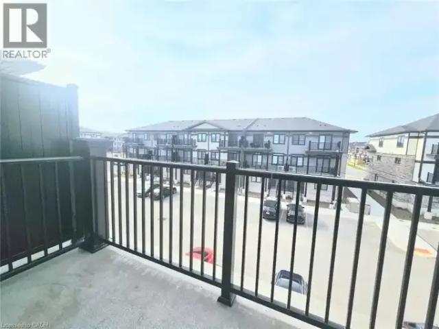 For Rent 2 Bedroom Townhouse Kitchener ON DS102339163