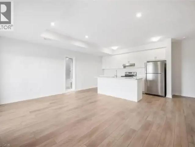 For Rent 2 Bedroom Townhouse Kitchener ON DS103380046