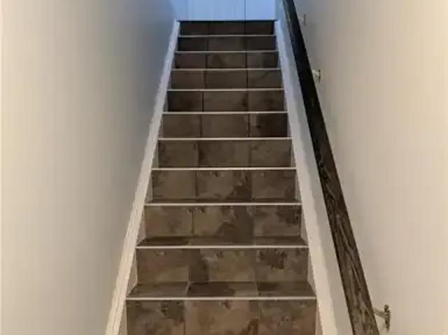 For Rent 2 Bedroom Townhouse Kitchener ON DS104106791
