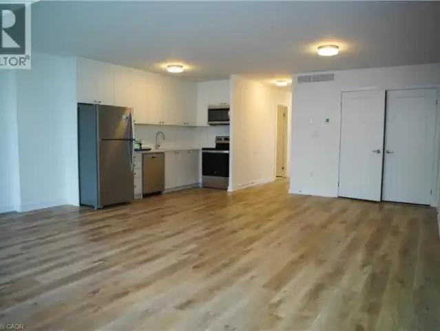 For Rent 2 Bedroom Townhouse Kitchener ON DS104257386