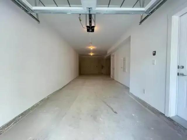 For Rent 2 Bedroom Townhouse Langley BC DS104142799