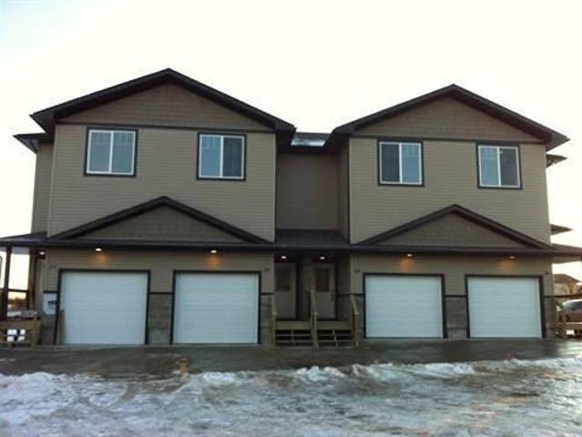 For Rent 2 Bedroom Townhouse Legal AB DLS102550804