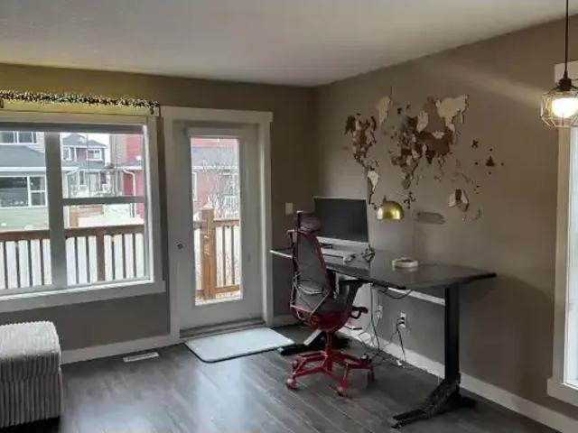 For Rent 2 Bedroom Townhouse Leduc AB DLS101042847
