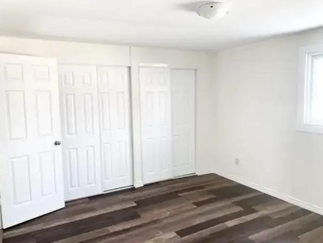 For Rent 2 Bedroom Townhouse London ON DS102752061