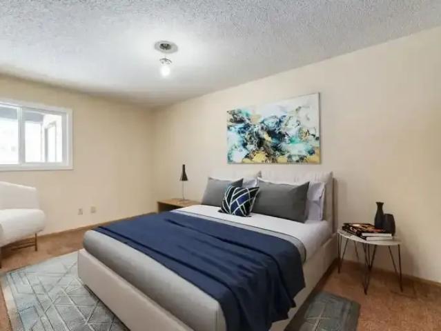 For Rent 2 Bedroom Townhouse Regina SK DS103011365
