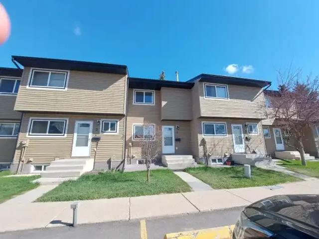 For Rent 2 Bedroom Townhouse Red Deer AB DLS102018798
