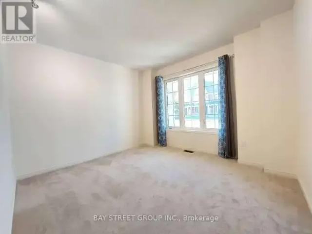 For Rent 2 Bedroom Townhouse Richmond Hill ON DS103390716