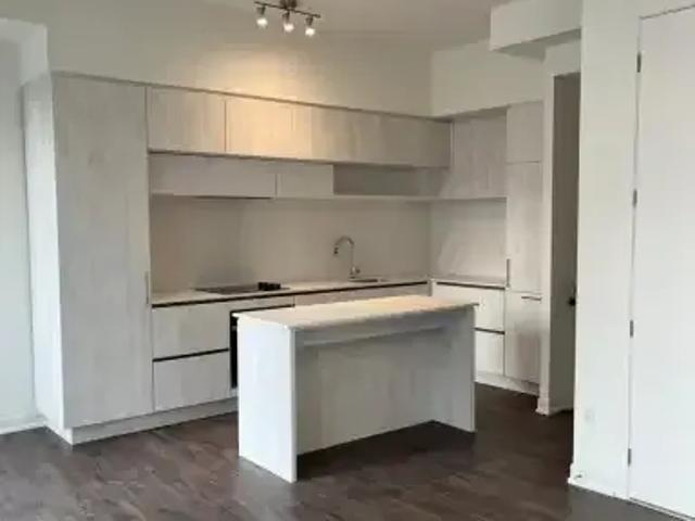 For Rent 2 Bedroom Townhouse Richmond Hill ON DS104257387