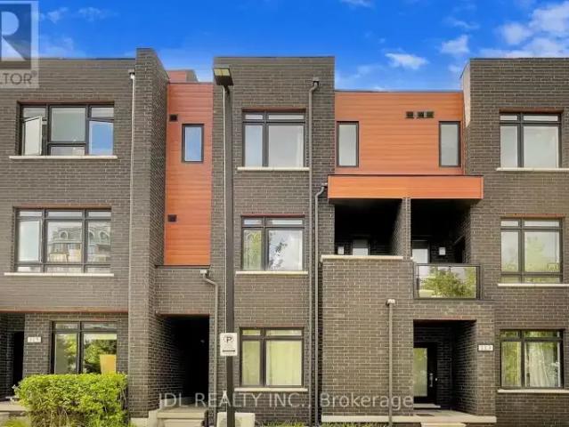 For Rent 2 Bedroom Townhouse Richmond Hill ON DS104292316