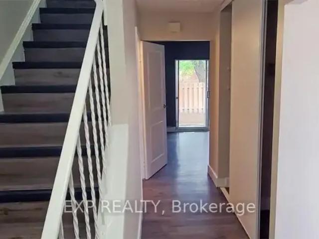 For Rent 2 Bedroom Townhouse St. Catharines ON DLS97878984