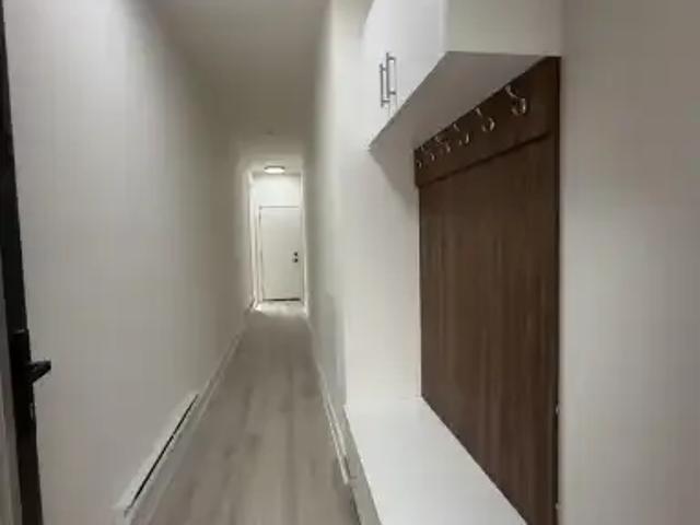 For Rent 2 Bedroom Townhouse St. Catharines ON DS105072048