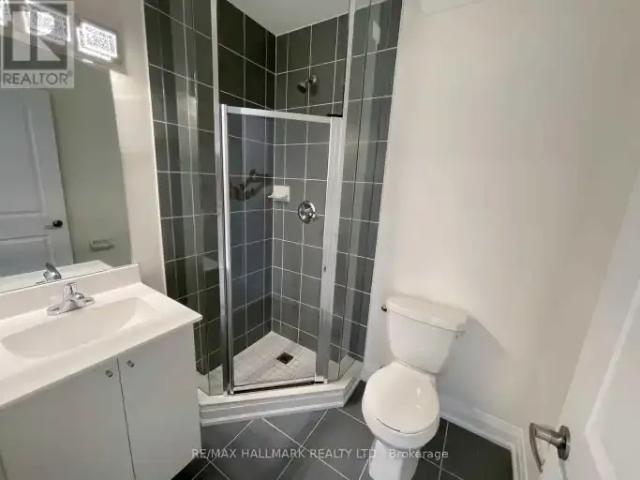 For Rent 2 Bedroom Townhouse Vaughan ON DS102518984