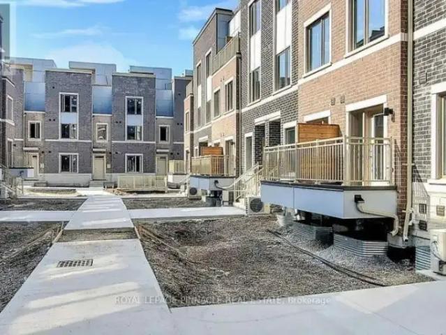 For Rent 2 Bedroom Townhouse Vaughan ON DS104972934