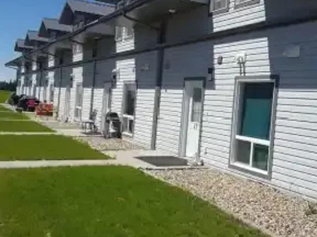 For Rent 2 Bedroom Townhouse Vermilion AB DLS100443252