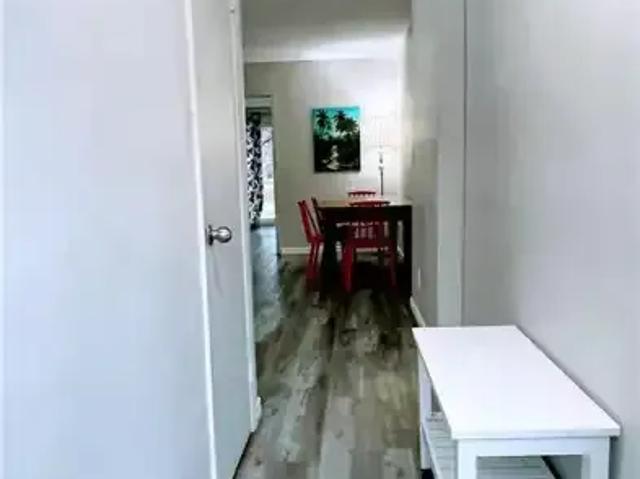 For Rent 2 Bedroom Townhouse Waterloo ON DS103119166