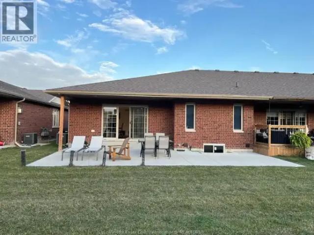 For Rent 2 Bedroom Townhouse Windsor ON DS101878850