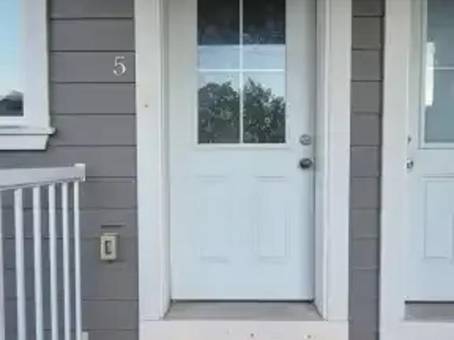 For Rent 2 Bedroom Townhouse Woodstock ON DLS104681938