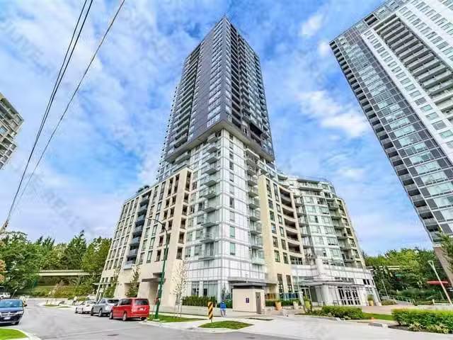 For Rent! 2 BR Apartment for rent in Vancouver, Vancouver East.