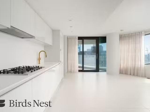 Just in! 2 BR Apartment for rent in Vancouver, Vancouver West.