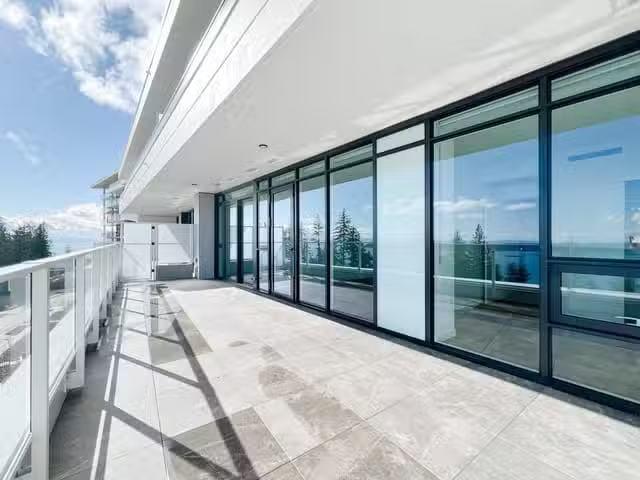 Rental! 2 BR Apartment for rent in West Vancouver, West Vancou.