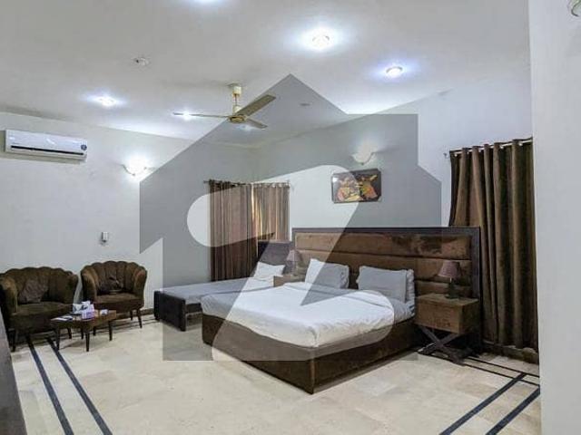 FOR RENT 2 Kanal Duplex House 28Beds Available Companies E_7