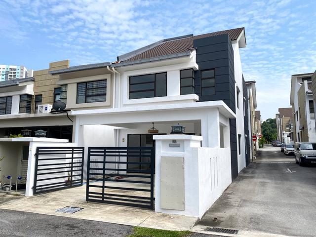 FOR RENT 2 Storey Endlot Taman Abadi Heights Puchong