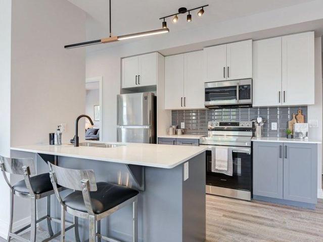 For Rent 2.5 Bedroom Apartment Kitchener ON DLS96612897
