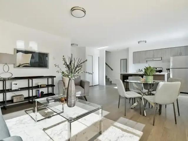 For Rent 2.5 Bedroom Apartment Ottawa ON DS103301204