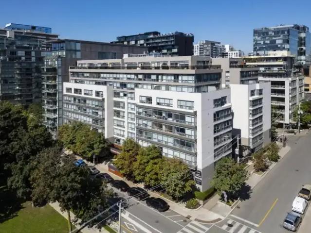 For Rent 2.5 Bedroom Apartment Toronto ON DS103379515