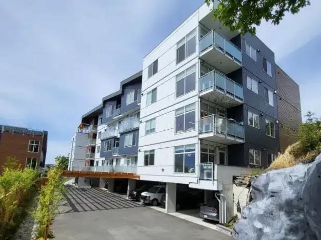 For Rent 2.5 Bedroom Apartment Victoria BC DS102845466